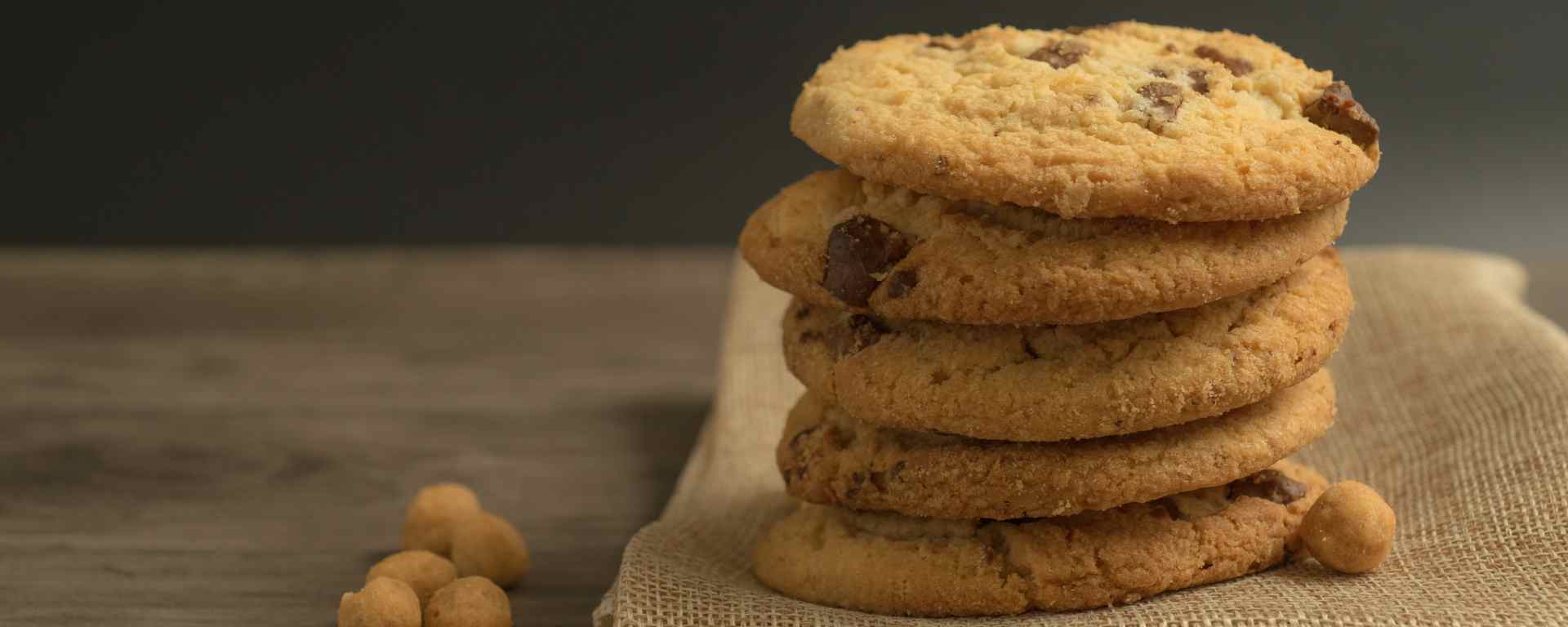 Photo for - Toasted Coconut and Macadamia Nut Cookies